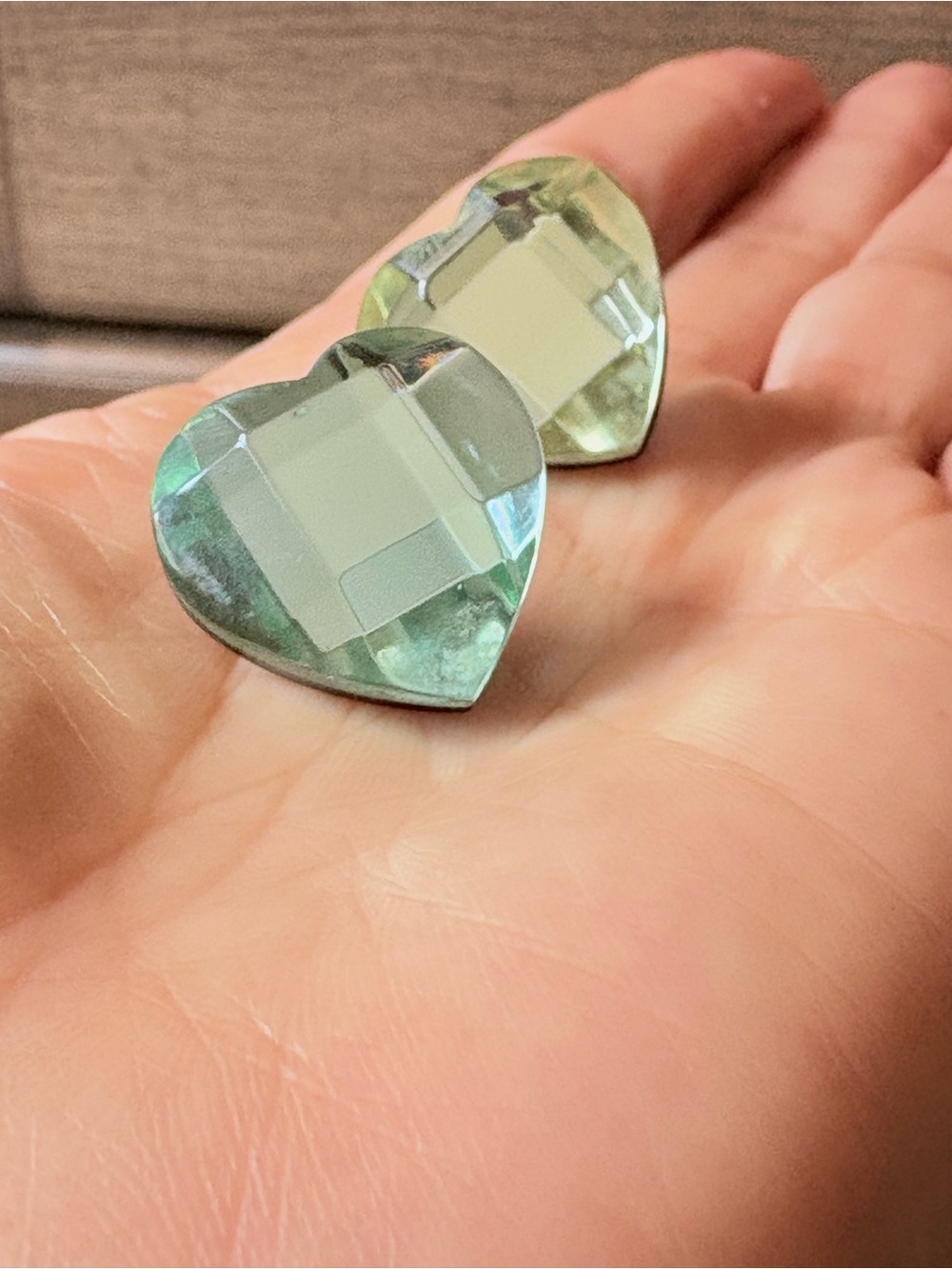 Avon Large Translucent Green Heart Stud Earrings Y2K Statement